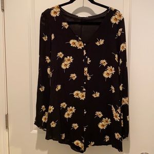 Daisy flower romper, long sleeve, large